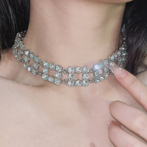 东升国际官网饰品厂接美国客户20万件订单