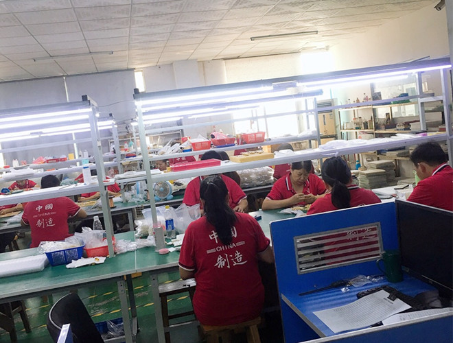 东升国际官网饰品厂制品部