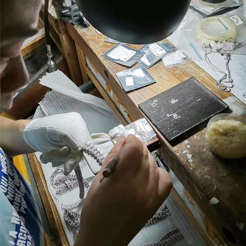 东升国际官网饰品厂嘻哈古巴链补钻