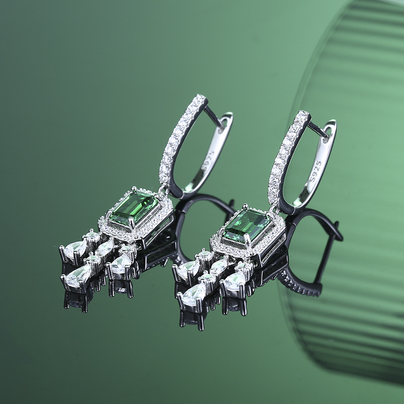 东升国际官网-钻营健全,你我一路成长