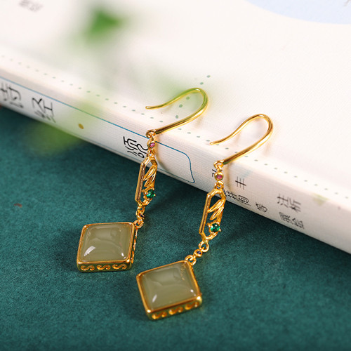 但愿饰品厂和员工们会越来越好