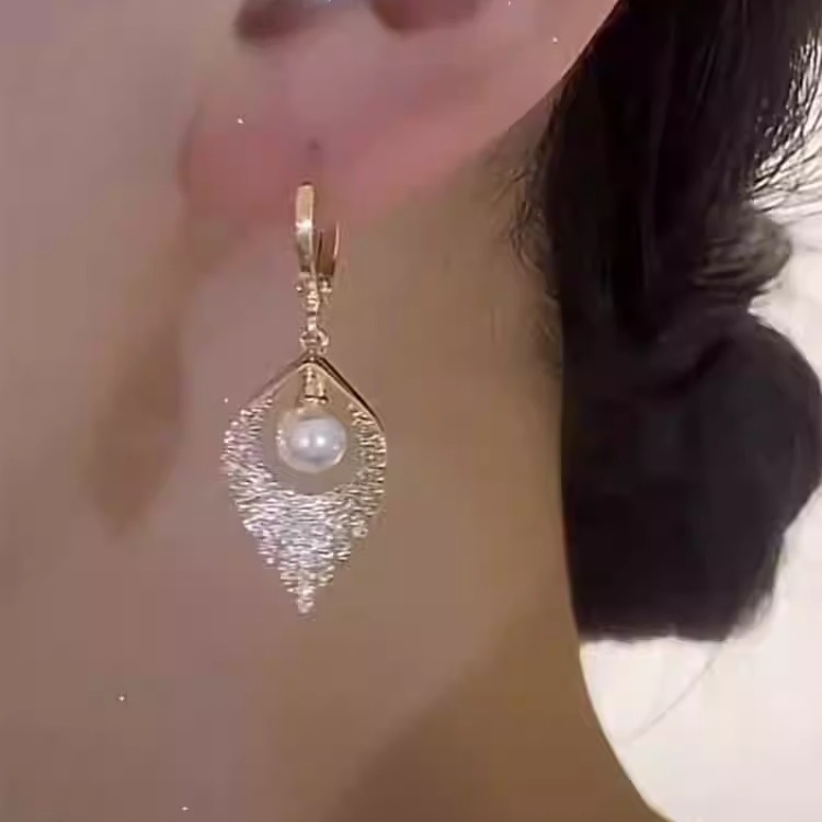 东升国际官网-钻营健全,你我一路成长