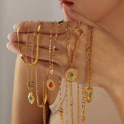 不锈钢饰品的色彩和质量有关吗