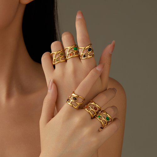 戴上戒指是一种习惯