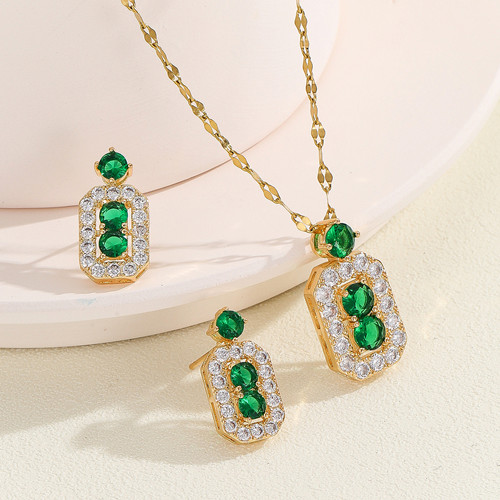 老表为什么喜欢不锈钢饰品