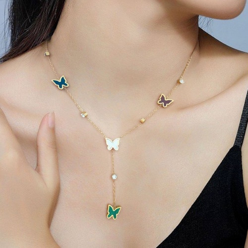 银饰品厂会给员工发银饰品吗