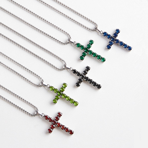 钛钢饰品：凭实力跃升时尚新宠