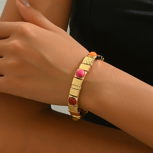 海表市场成首饰厂得救新赛路