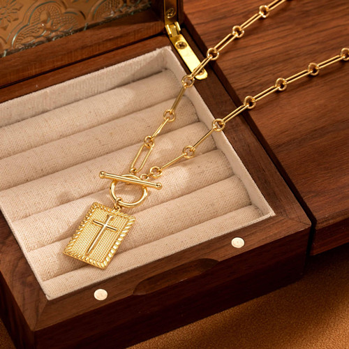 饰品厂不成盲目接单