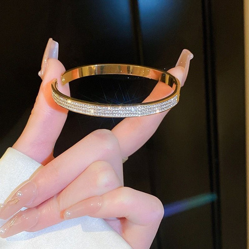 不锈钢饰品保色王者 造就悠久荣耀