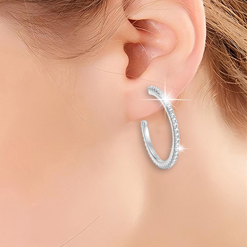 前人的银饰情结：逾越千年的温润高雅