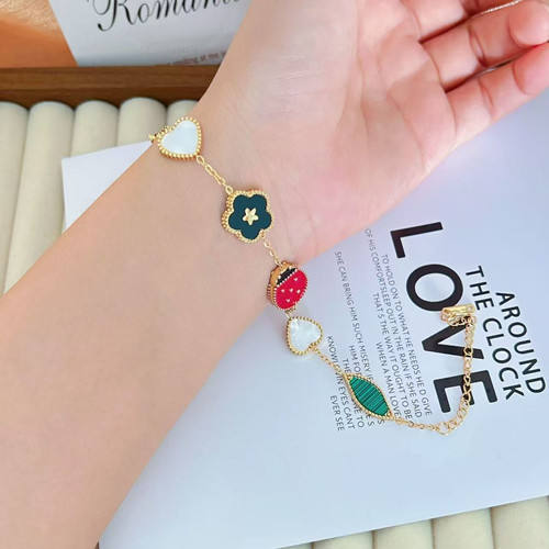 银饰品涨价的成分